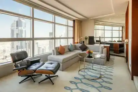 Jumeirah Emirates Towers - 17