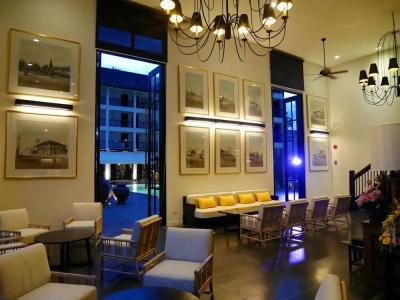 Buri Siri Boutique - 21