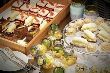 Hilton Garden Inn - 54