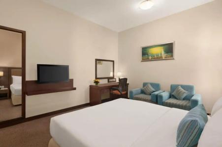 Ramada by Wyndham Dubai Deira - 65
