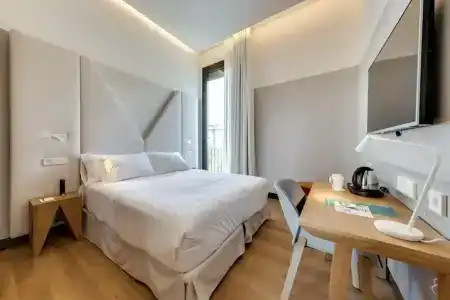 Occidental Diagonal 414 - 44