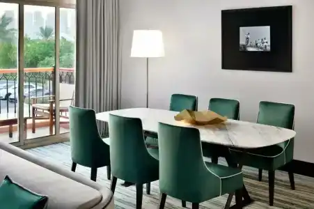 Address Montgomerie - 79