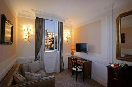 Boutique Trevi - 59