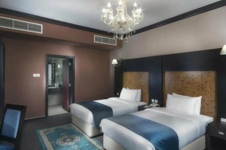 Royal Phoenicia - 83