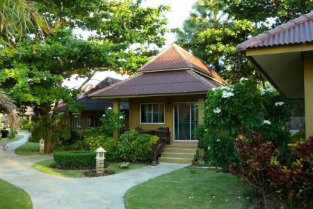 Lanta Castaway Beach Resort - 27