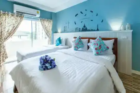 Gallery Lake View - 3