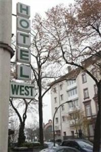 West an der Bockenheimer Warte - 70