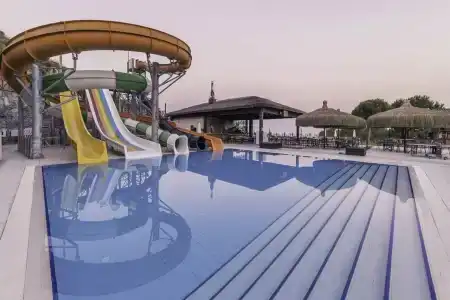 Ramada Resort Kusadasi & Golf - 71