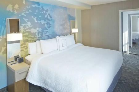 Courtyard by Marriott Lake George - 19