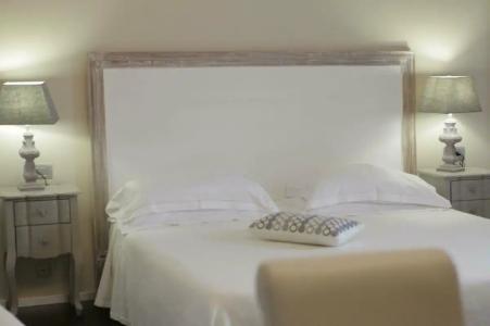 Best Western Maison B - 37