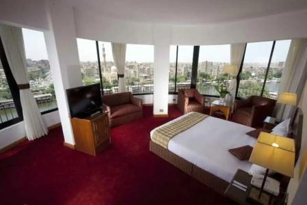 Golden Tulip Flamenco Cairo - 14