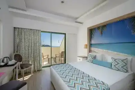 Iz Flower Side Beach - 50