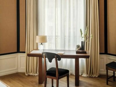 Hôtel Balzac - 48