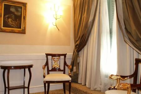 Boutique Trevi - 30