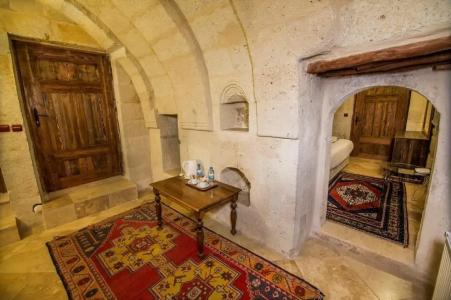 Elegance Cave Suites & Restaurant - 54