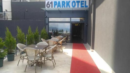 61 Park - 20
