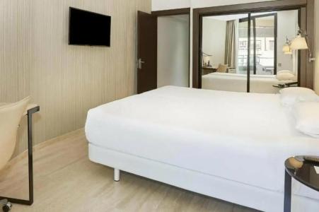 NH Imperial Playa - 49