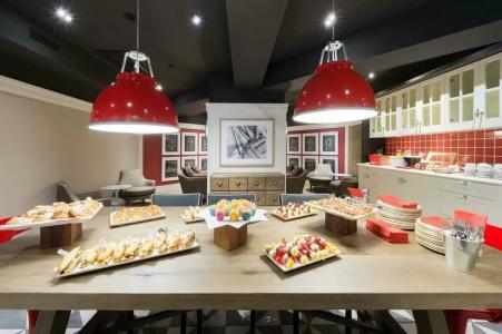 Barcelona Universal - 75