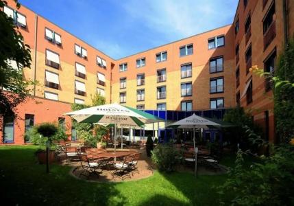 H4 Hamburg Bergedorf - 7