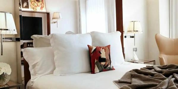 Mondrian Park Avenue - 51