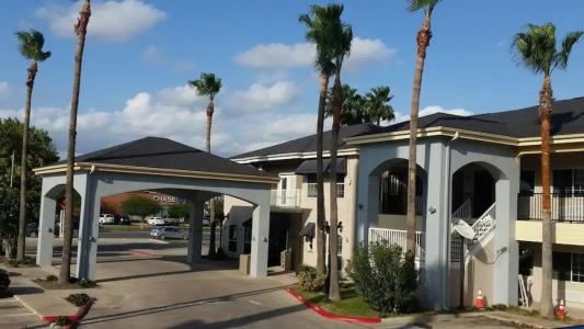 Texas Inn Downtown McAllen - 68