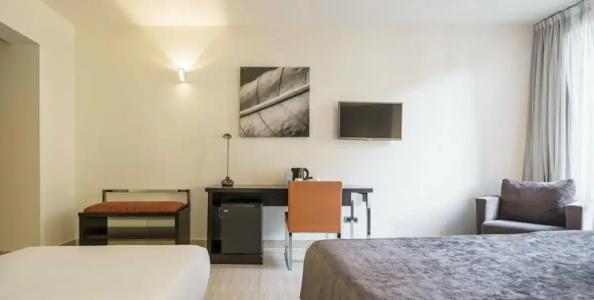 Ilunion Almirante - 94