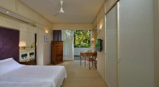 Du Lac Et Du Parc Grand Resort - 96