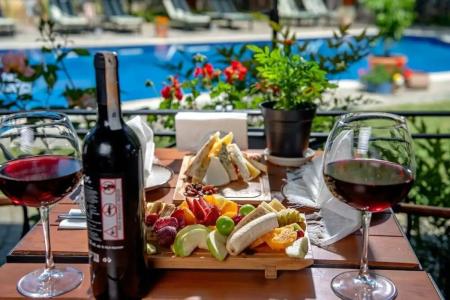 Wineport Lodge Agva - 24