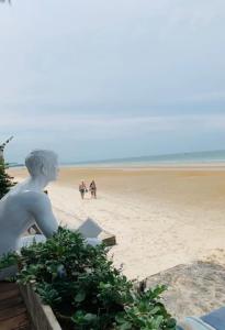 Let's Sea Hua Hin Al Fresco Resort - 11