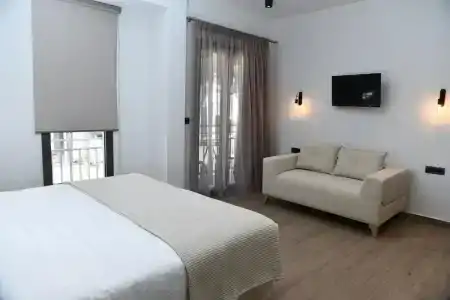 Liberty of Nafplio - 23