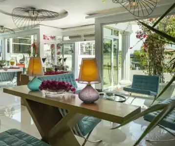 Flora Garden BEACH - Couples Concept - Adults over 16 Only - 88