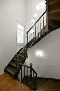 1900 ATHENIAN HOUSE - 2