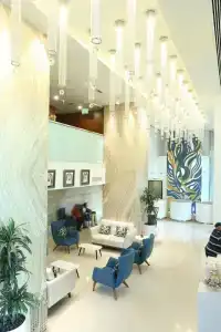 Ramada by Wyndham Downtown Dubai - 7