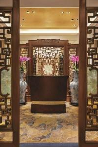 Shangri-La Paris - 10