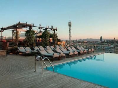 Grand Central, Small Luxurys - 1