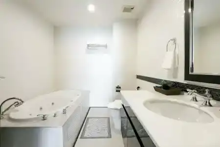 Sirin Exclusive & Residence Pattaya - 51