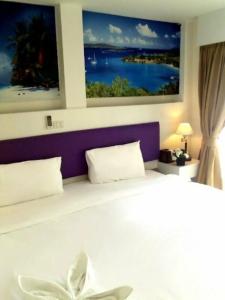 Armoni Patong Beach - 46