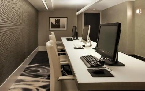 Loews Regency New York - 30