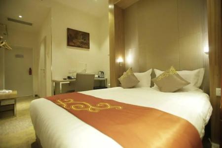 Nine Ulaanbaatar - 38