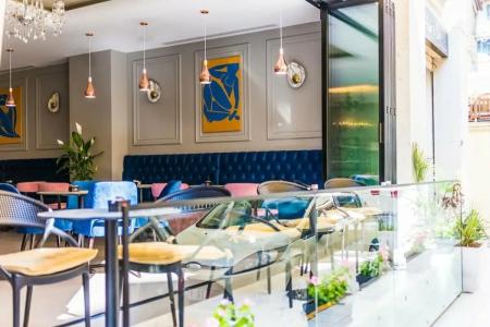 Golden City & Spa - 39