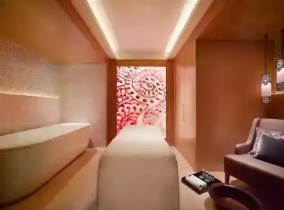 Grand Hyatt Residence - 8