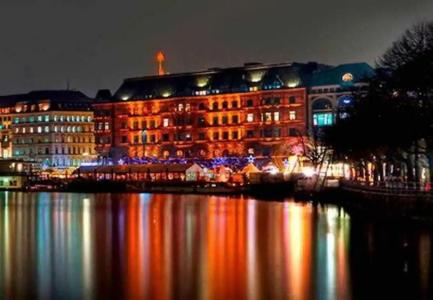 Courtyard by Marriott Hamburg Airport - 6