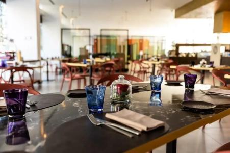 DoubleTree By Hilton Milan - 38