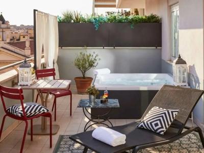 Mercure Roma Corso Trieste - 63