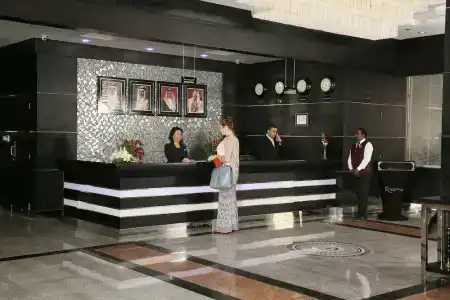 Royal Phoenicia - 12