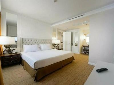 Bliston Suwan Park View - SHA Plus - 90