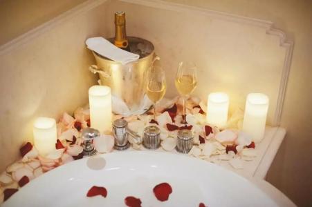 Shangri-La Paris - 62