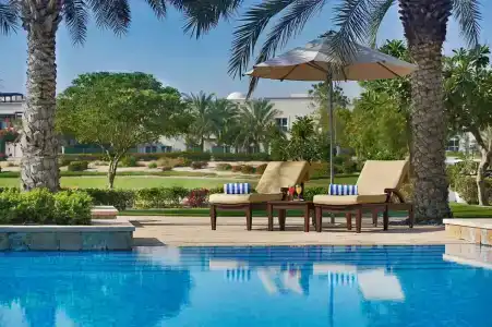 Address Montgomerie - 10