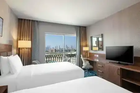 DoubleTree by Hilton Dubai Al Jadaf - 3