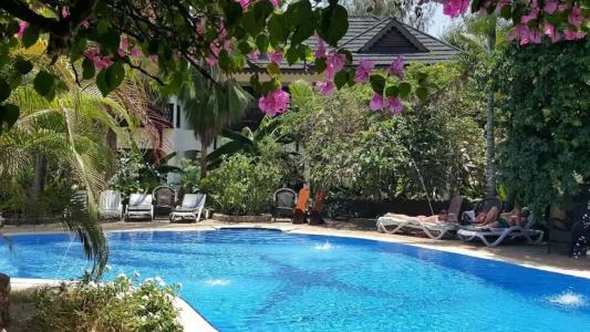 Langi Langi Beach Bungalows - 59